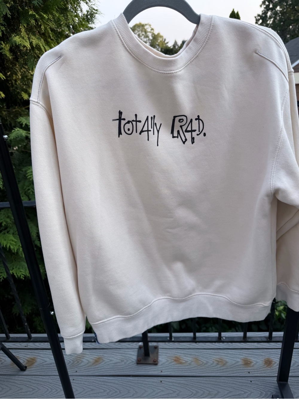 Zara Cream Crewneck Sweatshirt with Black Graphic